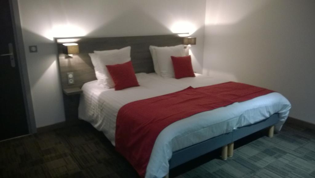 Cour Du Tonnelier Hotel Bouxwiller  Cameră foto